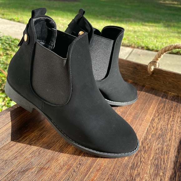 Black Ankle Boots Women’s Size 8 - Picture 8 of 14